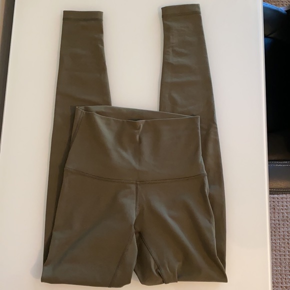 Lululemon size 4 olive pants - Picture 2 of 5